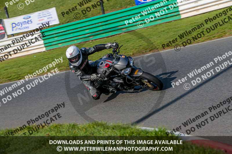 PJ Motorsport Photography 2018;enduro digital images;event digital images;eventdigitalimages;mallory park;mallory park photographs;mallory park trackday;mallory park trackday photographs;no limits trackdays;peter wileman photography;racing digital images;trackday digital images;trackday photos